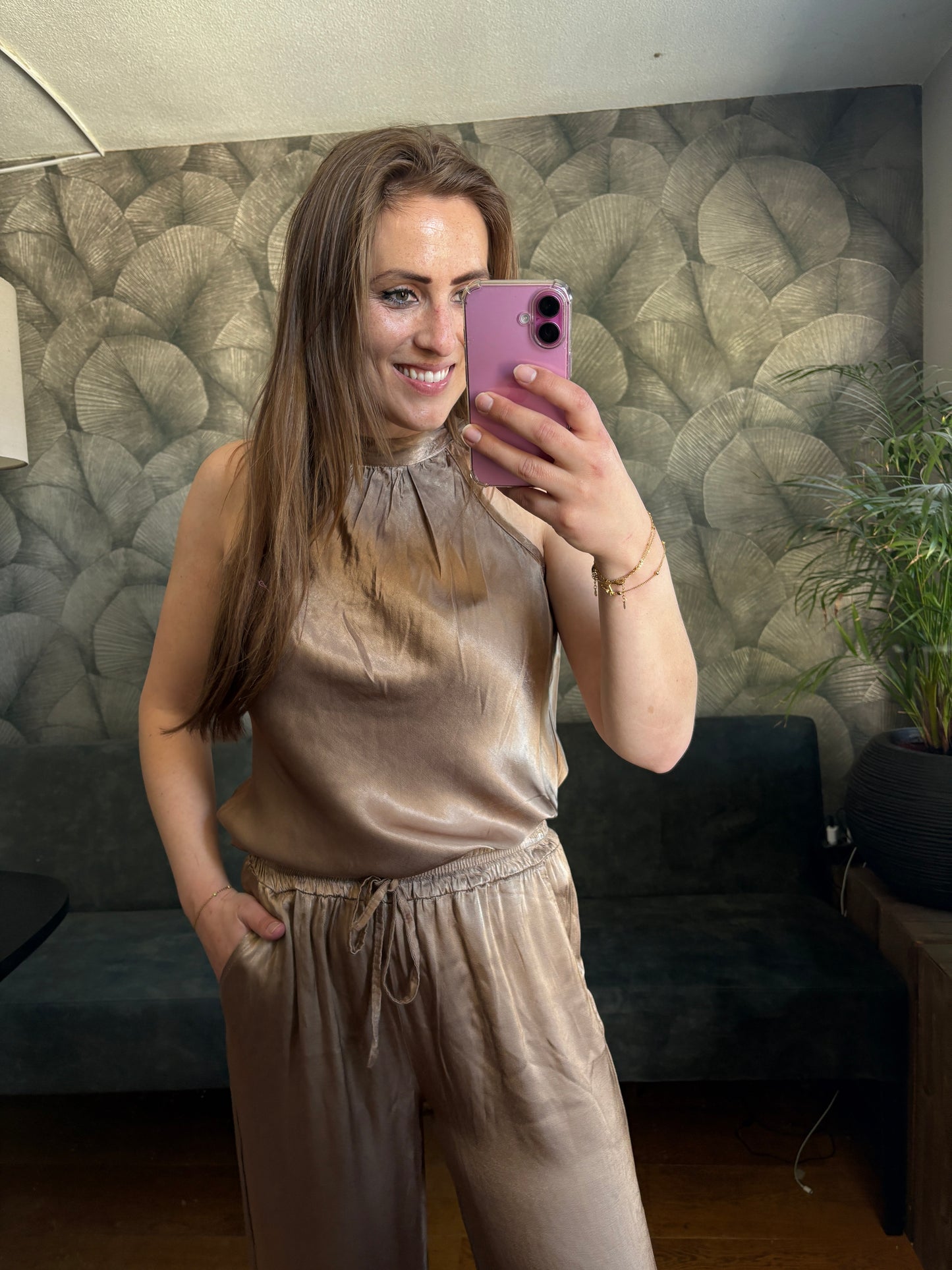 Silky top bronze.