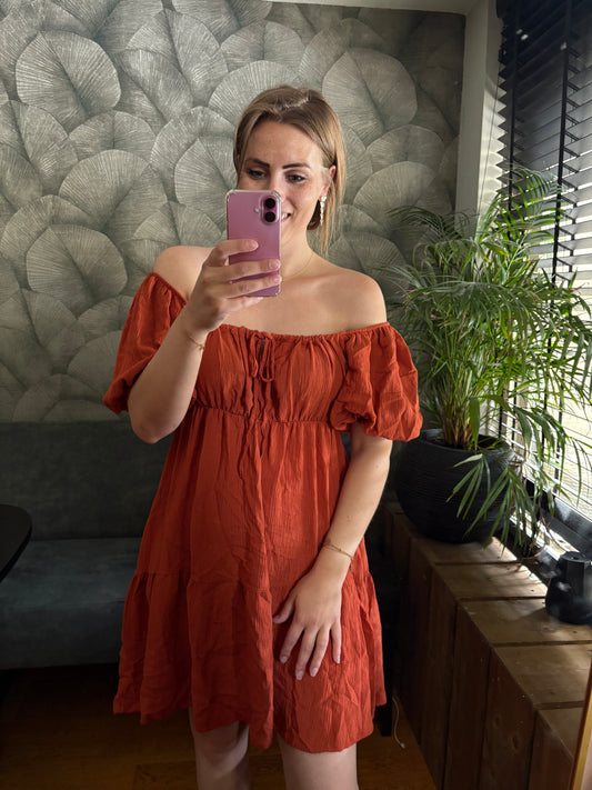 Off shoulder jurkje kort