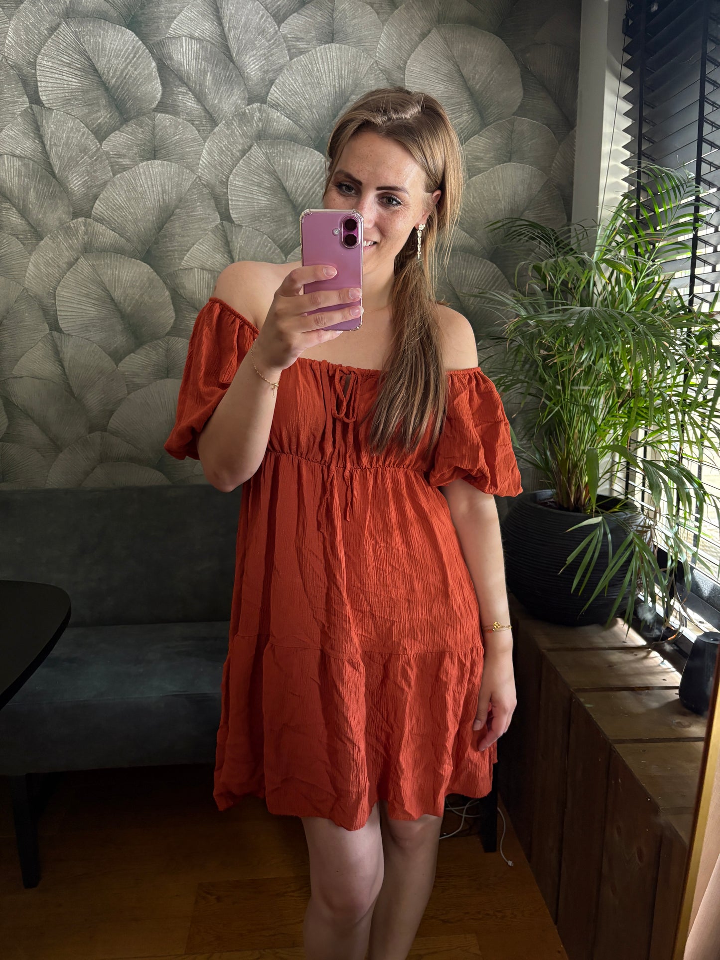 Off shoulder jurkje kort